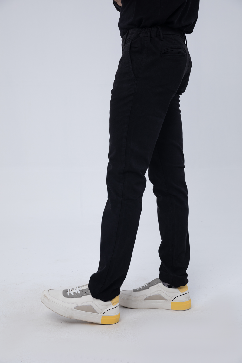 AO Pant  Black Slim-fit Versaknit™