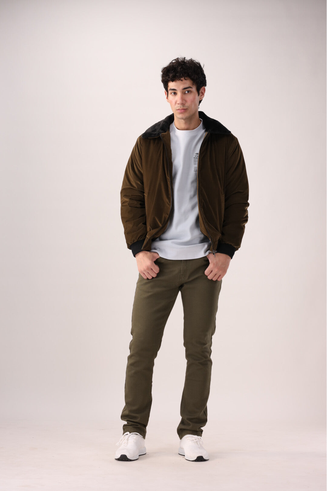 Title: Brown Full-Sleeve Jacket