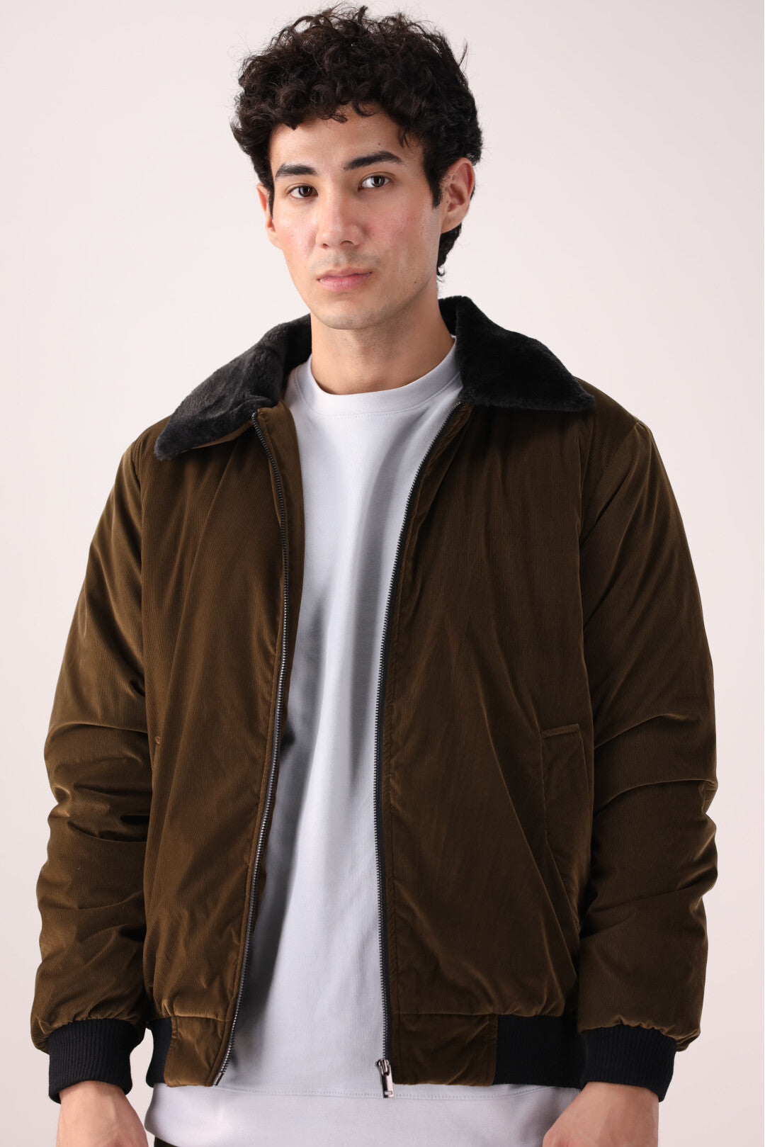 Title: Brown Full-Sleeve Jacket