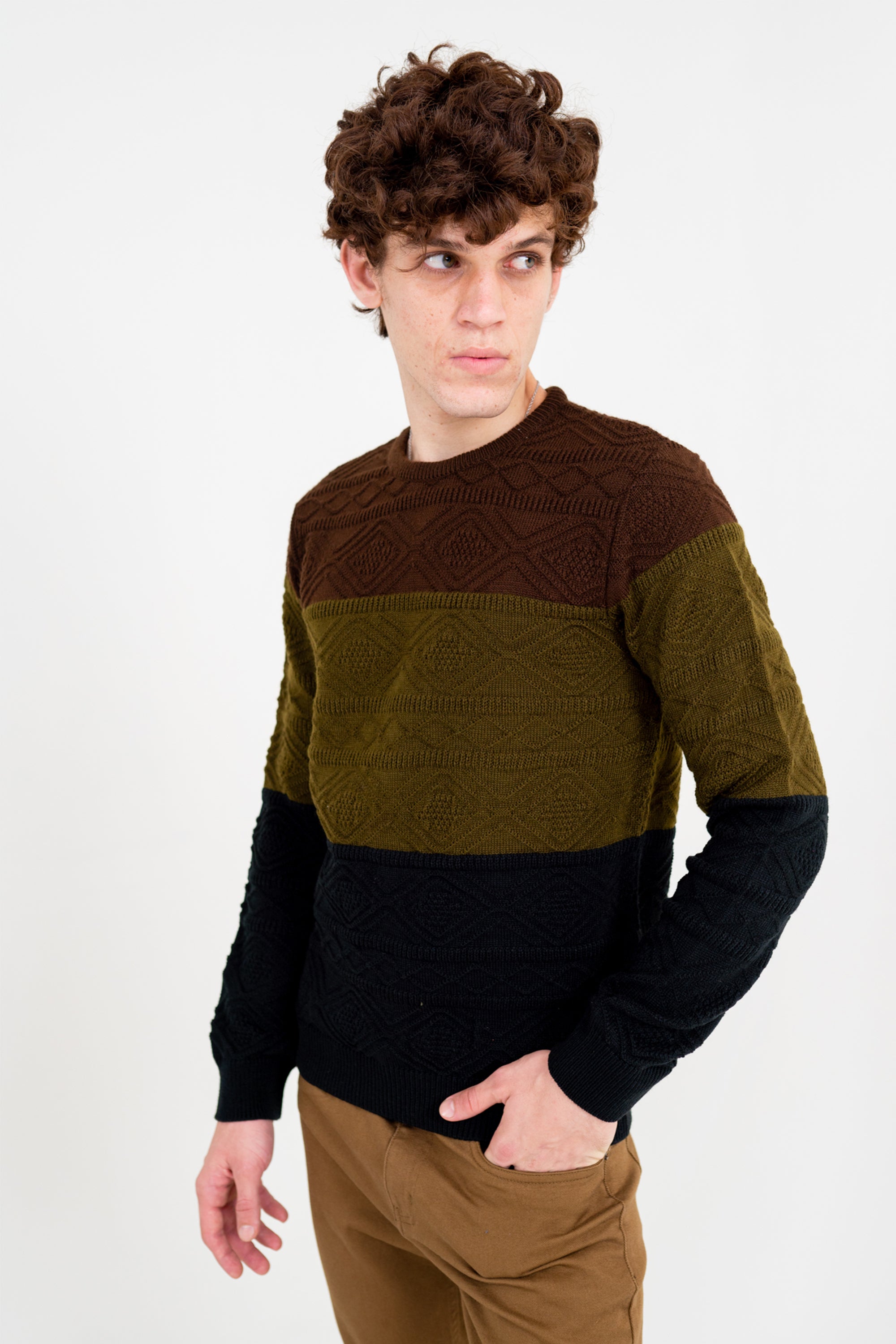 Pattern Cable Knit Sweater