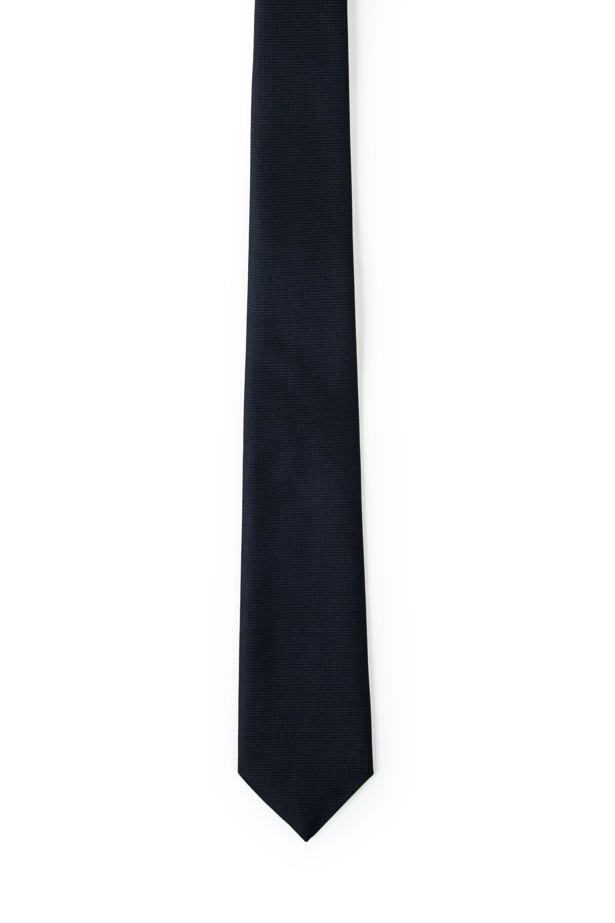 Formal Black Tie Loose