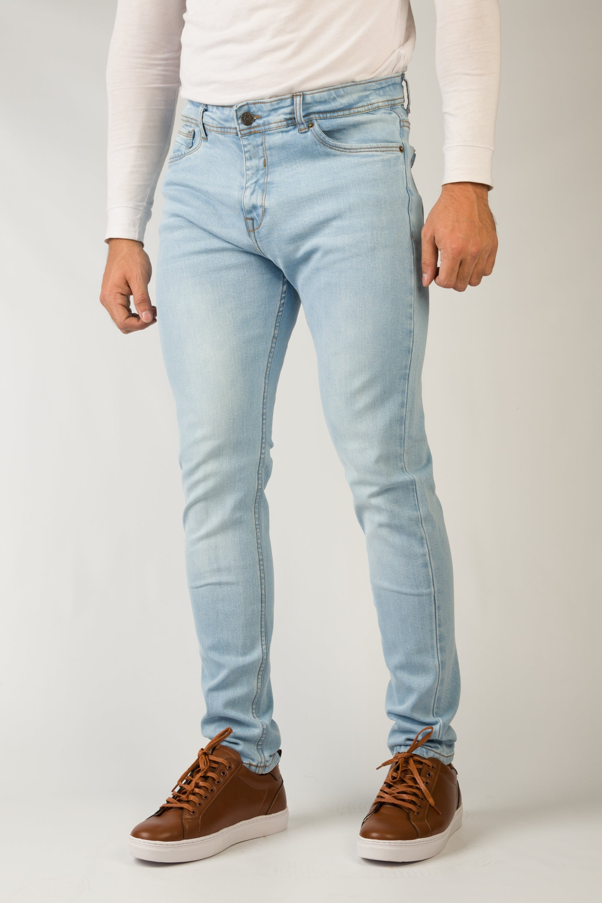 Cropped Fit Sky Blue Jeans