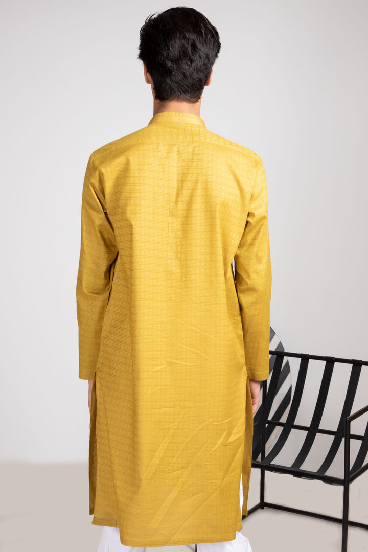 Olive Qaftaan Kurta Equator