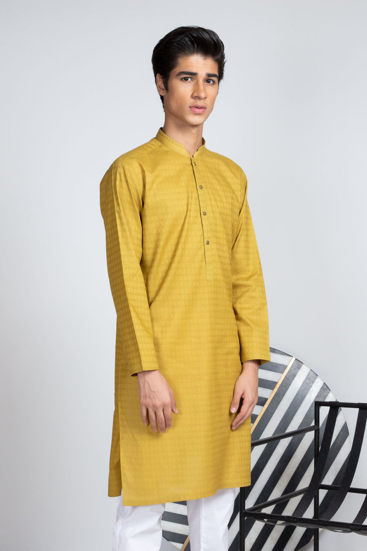 Olive Qaftaan Kurta Equator