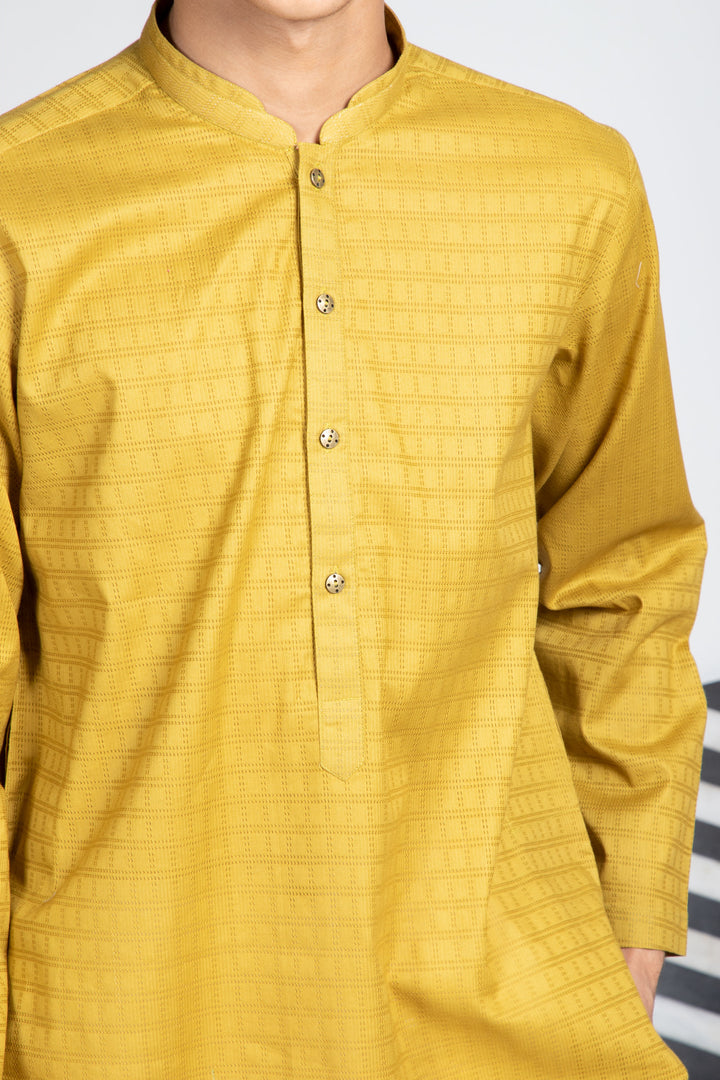 Olive Qaftaan Kurta Equator