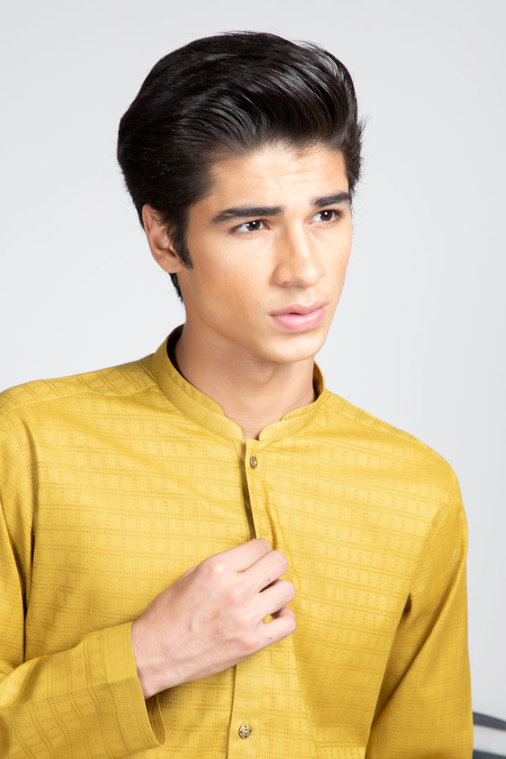 Olive Qaftaan Kurta Equator