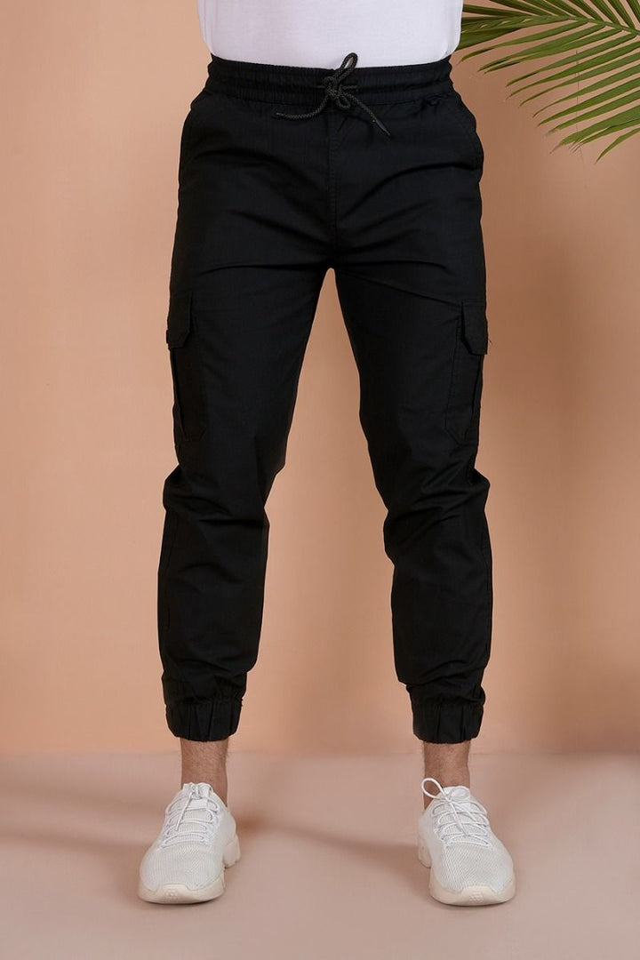 BLACK CARGO JOGGERS Equator